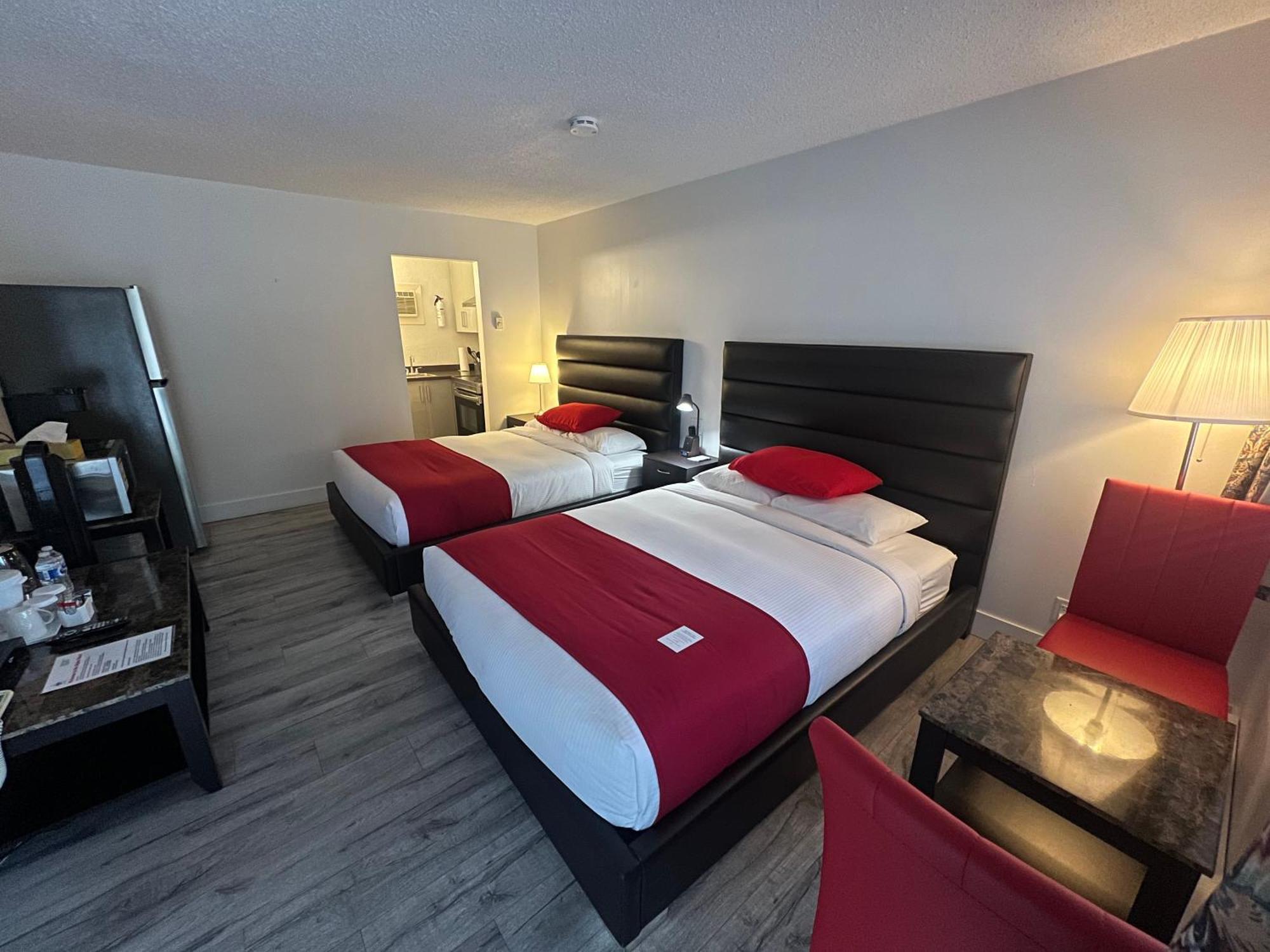 Alpine Motel Хоуп Екстериор снимка