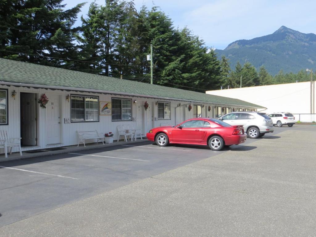 Alpine Motel Хоуп Екстериор снимка