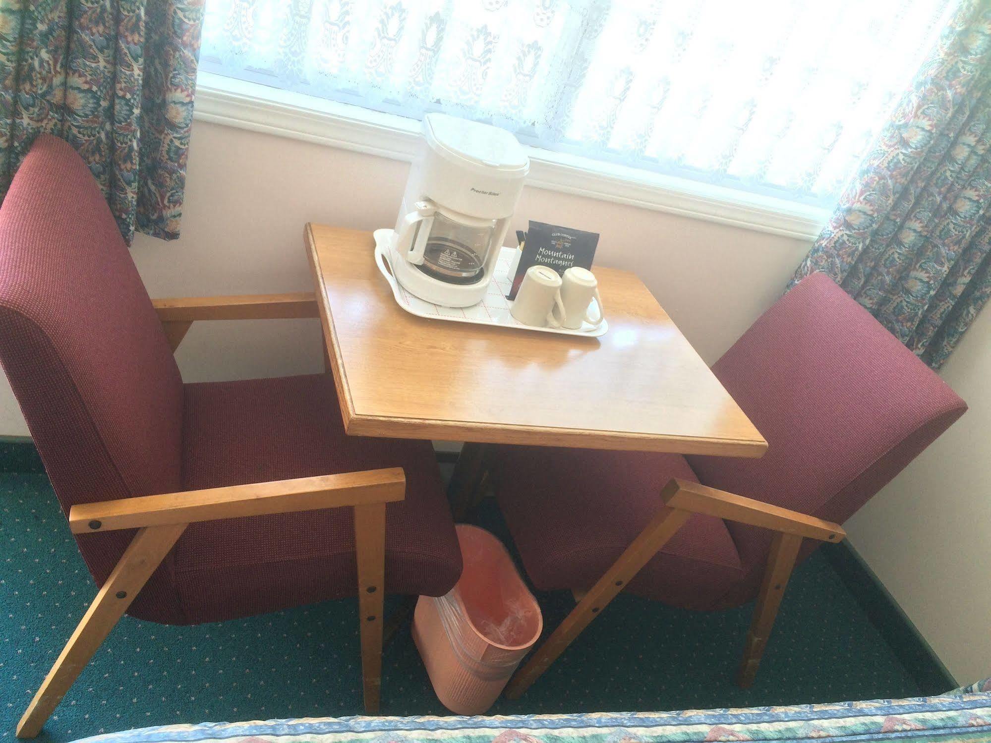 Alpine Motel Хоуп Екстериор снимка
