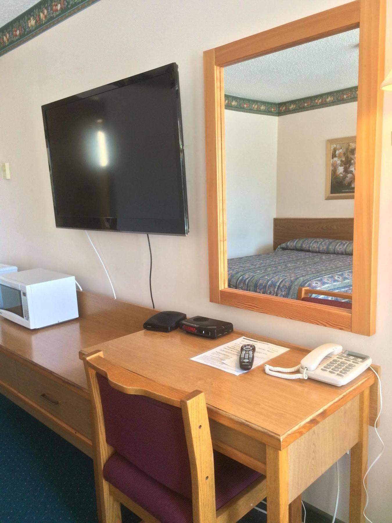 Alpine Motel Хоуп Екстериор снимка