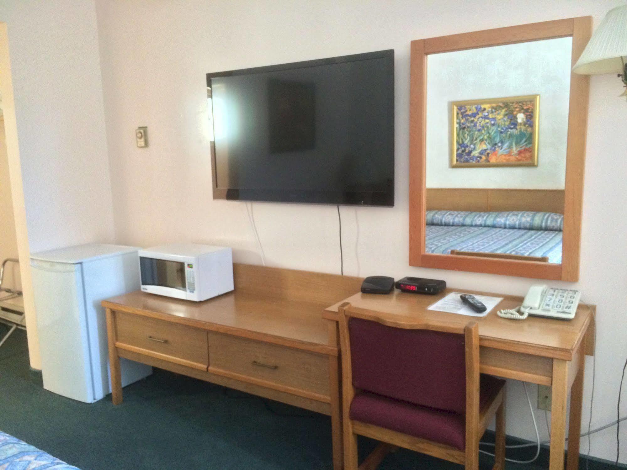 Alpine Motel Хоуп Екстериор снимка